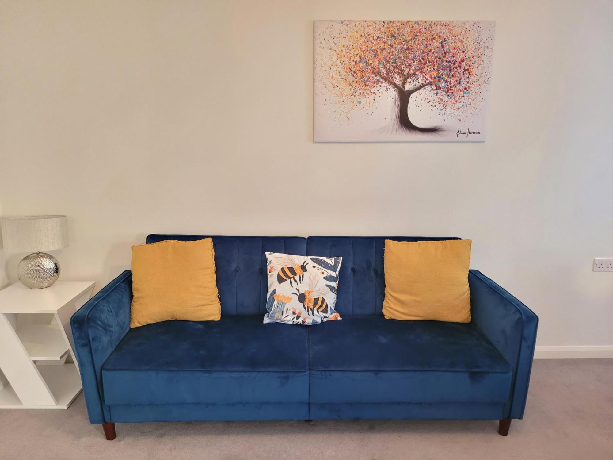 Bumblebee Bungalow - With Separate Office And Gaming Space By Catchpole Stays Colchester Eksteriør billede